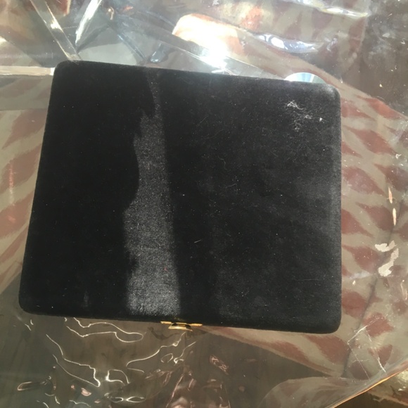 Gold plated vintage place settings, cherubs decorative Xmas or Special dinner . - Picture 4 of 4